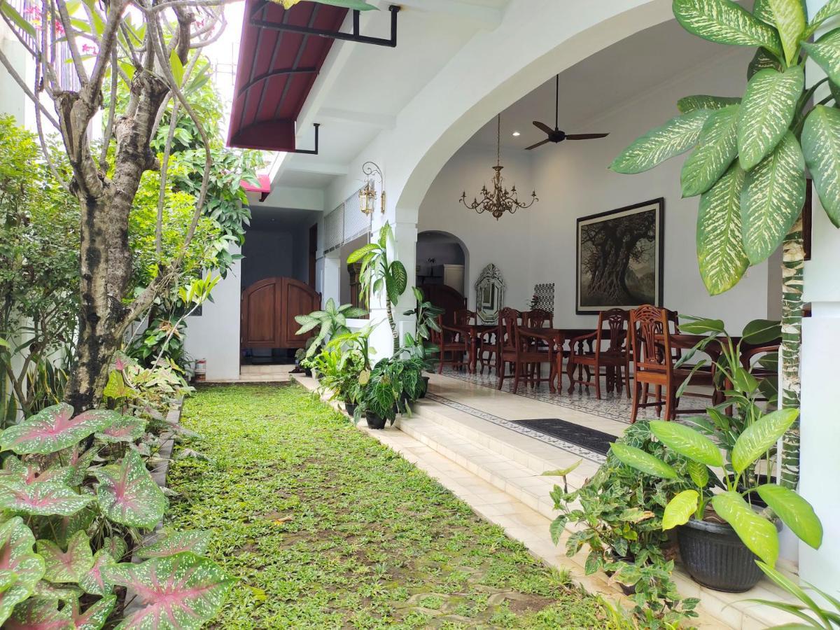 Hotel Griya Asih à Yogyakarta Extérieur photo