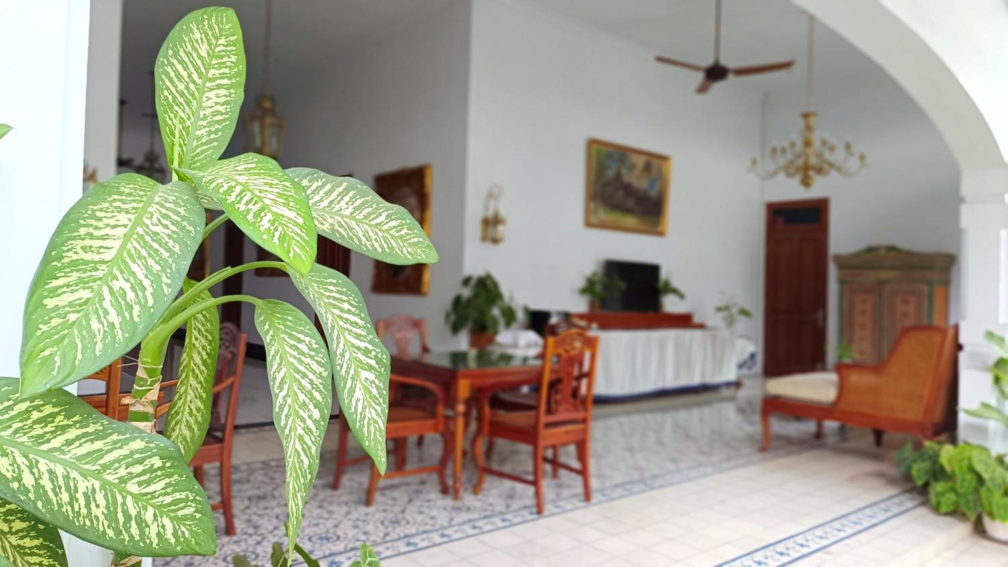 Hotel Griya Asih à Yogyakarta Extérieur photo
