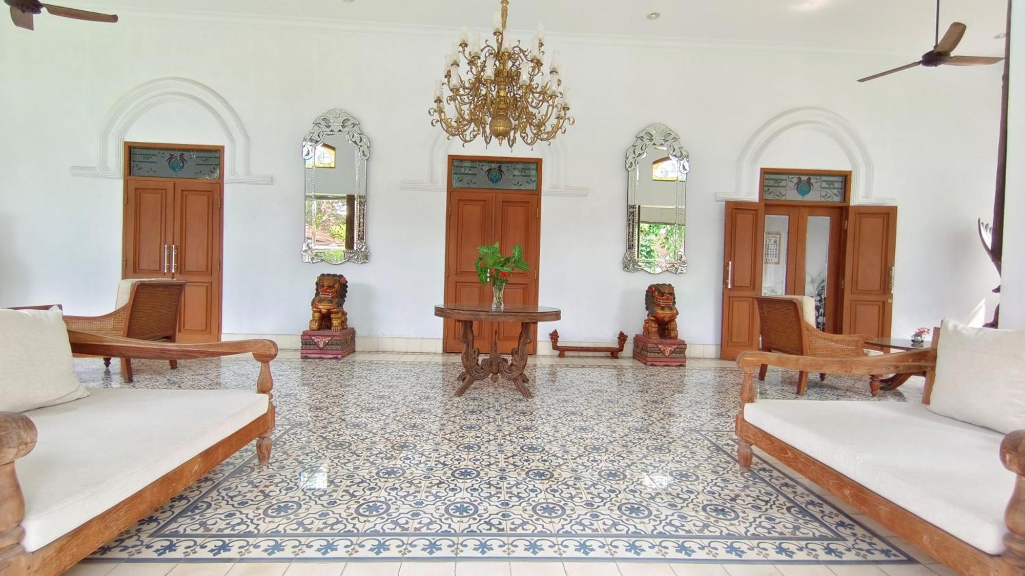 Hotel Griya Asih à Yogyakarta Extérieur photo